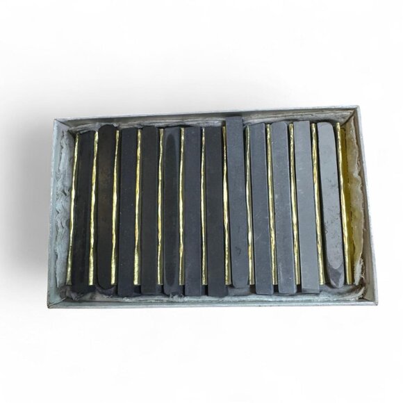 VTG Grumbacher Gamma Grey Layout & TV Chalks - Picture 4 of 4